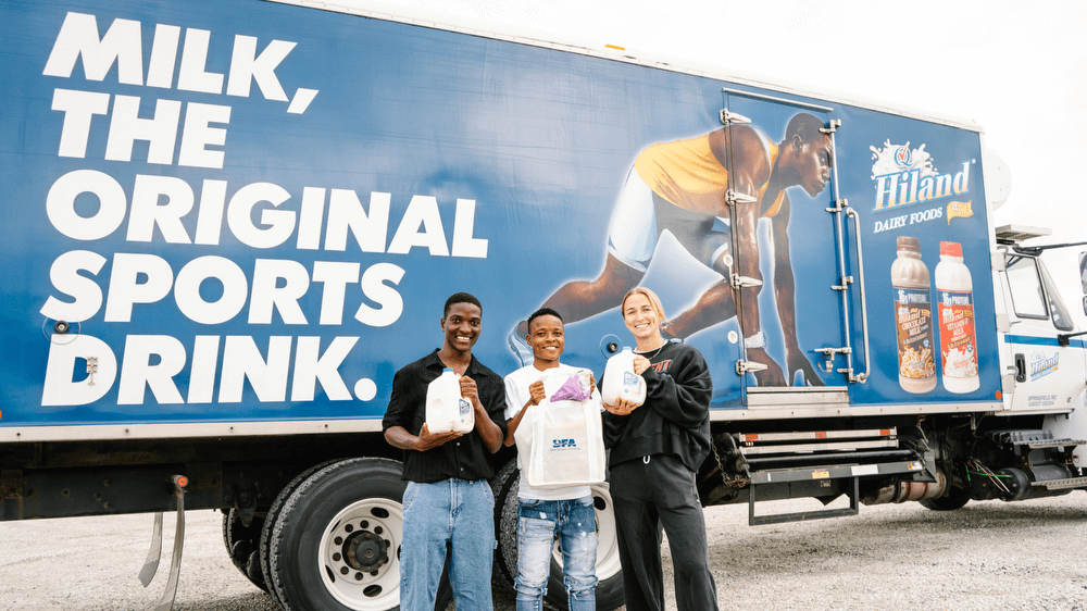 Kansas City Current Host Milk and Produce Drive-Thru Donation Event at CPKC Stadium Kansas City Current